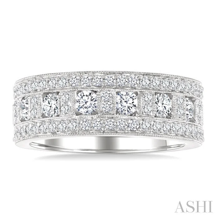Diamond Fashion Band