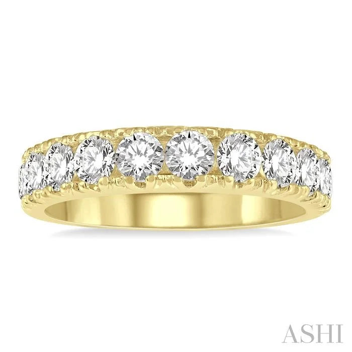 11 Stone Diamond Wedding Band