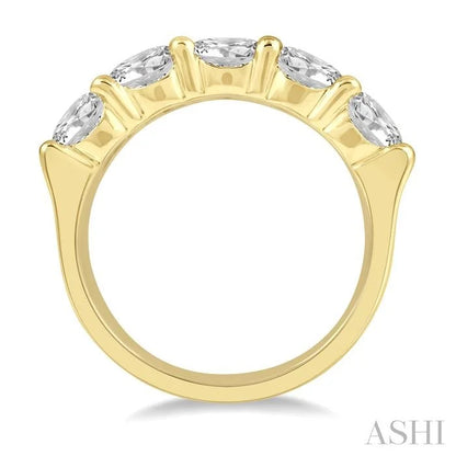 Round Shape 5 Stone Diamond Wedding Band