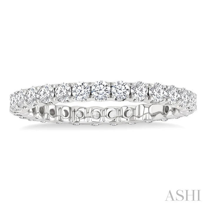 Round Shape Eternity Diamond Wedding Band