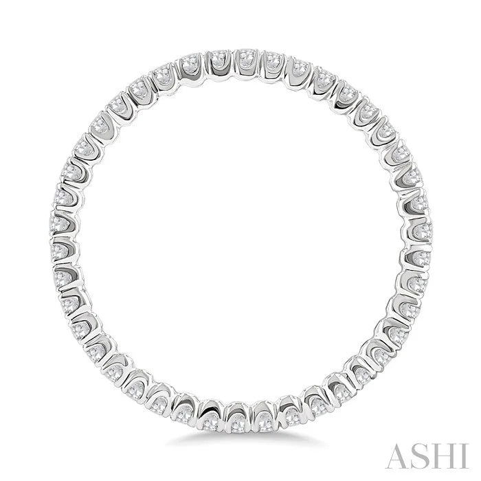 Round Shape Eternity Diamond Wedding Band