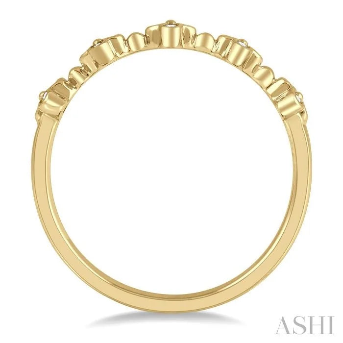 Stackable Clover Diamond Fashion Band