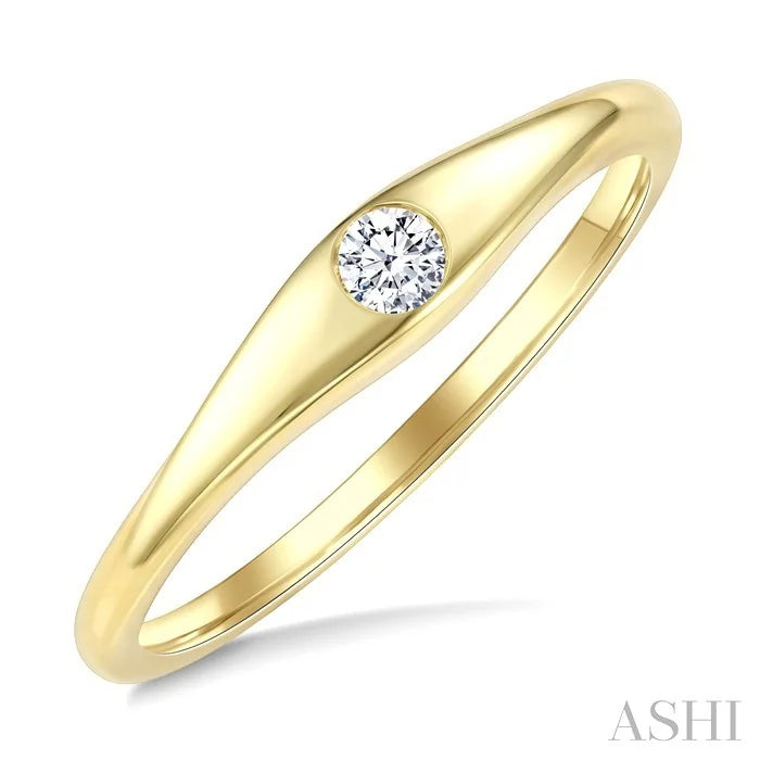 Round Shape Diamond Solitaire Ring