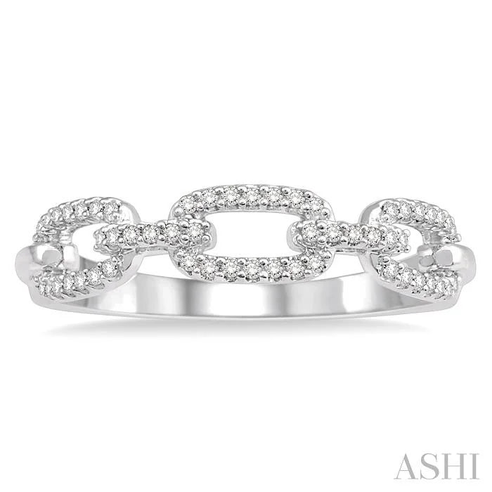 Paperclip Diamond Fashion Ring