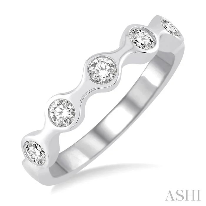 Round Shape Stackable Diamond Wedding Band