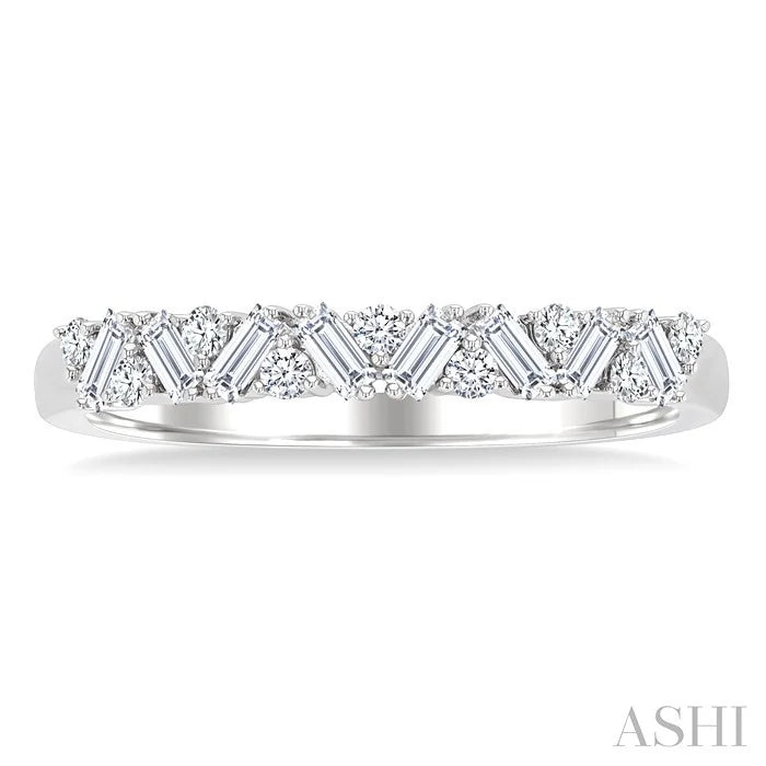 Scatter Zig-Zag Baguette Diamond Fashion Band