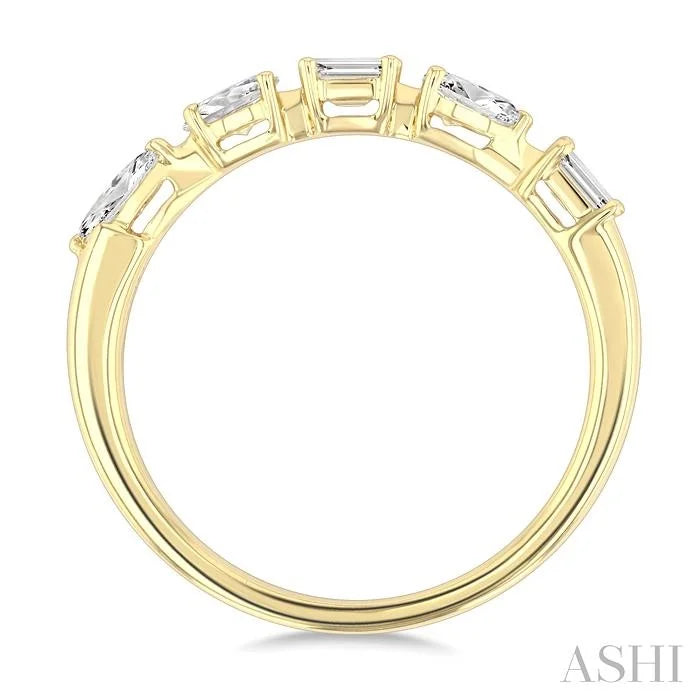 Mixed Shape Diamond Fashion Band