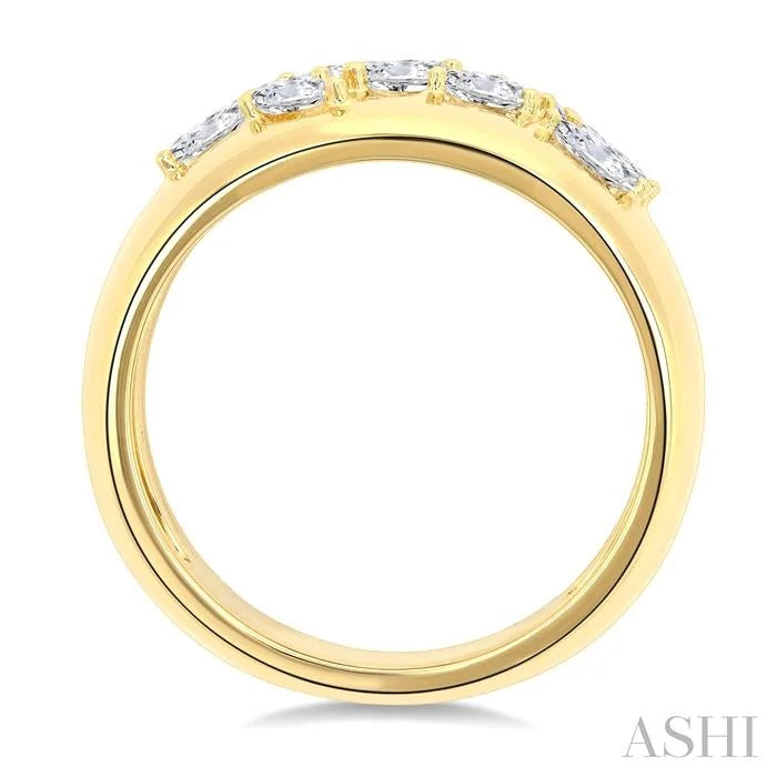 Mixed Shape Diamond Fashion Wide Band
