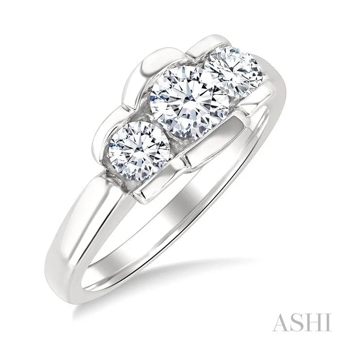3 Stone Diamond Fashion Ring