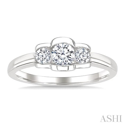 3 Stone Diamond Fashion Ring