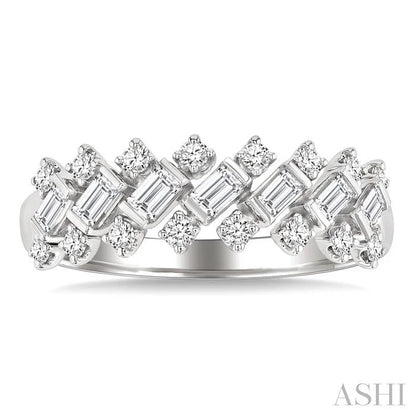 Scatter Baguette Diamond Fashion Band
