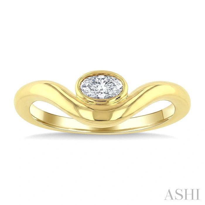 Oval Shape Curved Diamond Solitaire Ring