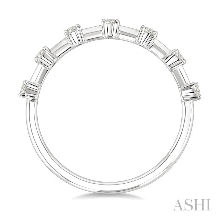 Floating Diamond Fashion Band