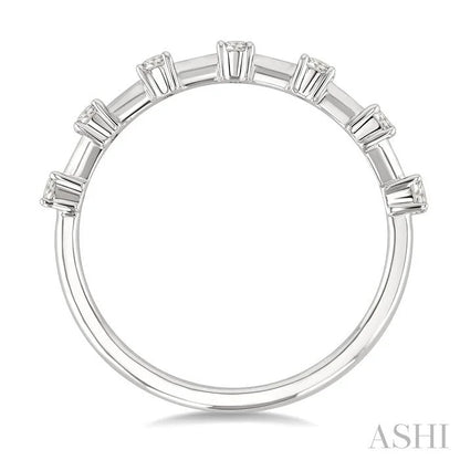 Floating Diamond Fashion Band