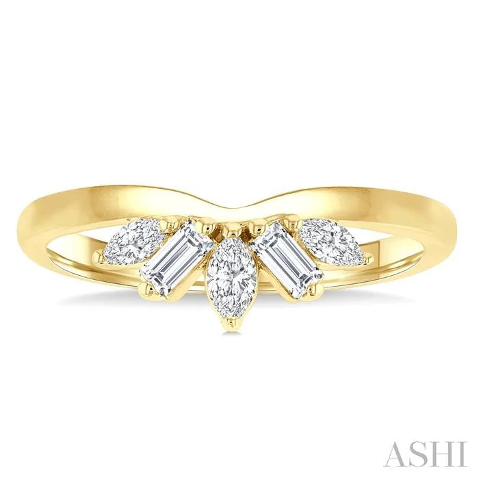 Chevron Mixed Shape Diamond Fashion Ring
