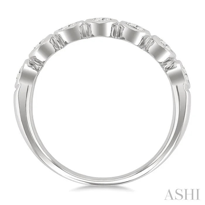 7 Stone Oval Shape Bezel Set Diamond Band