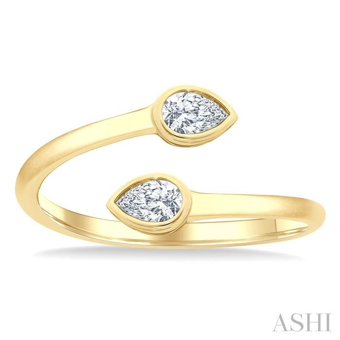 Pear Shape Bezel Coil Diamond Fashion Ring