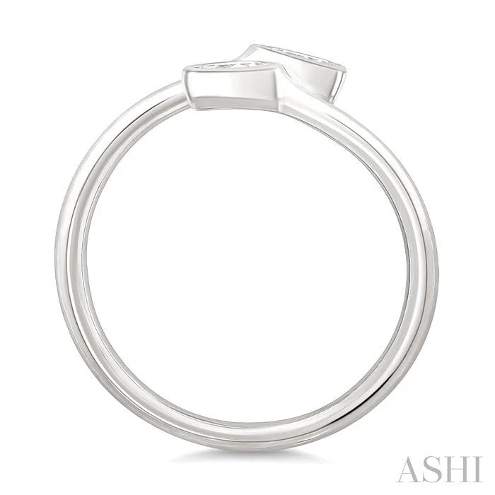 Emerald Shape Bezel Coil Diamond Fashion Ring