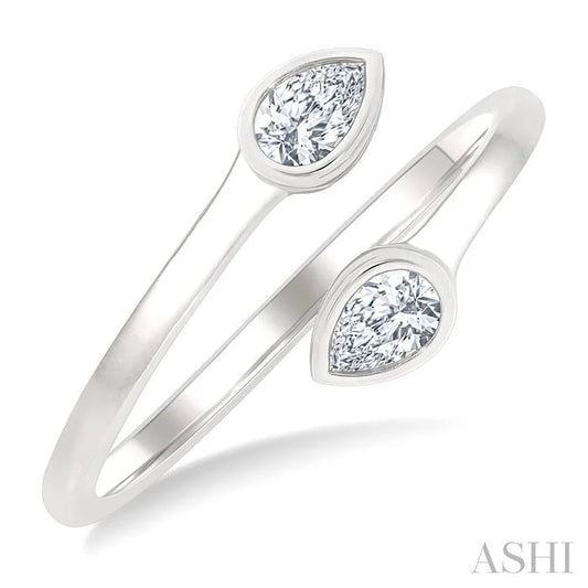 Pear Shape Bezel Coil Diamond Fashion Ring