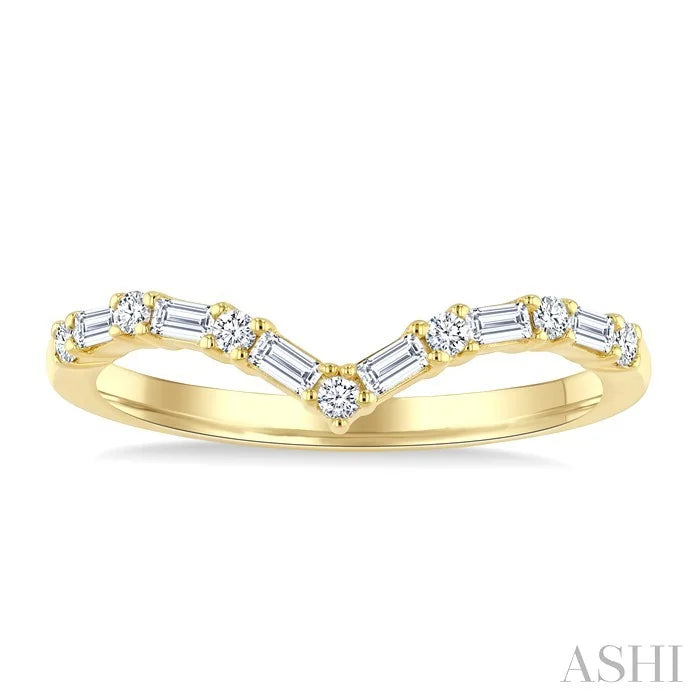 Chevron Baguette Diamond Stackable Fashion Ring