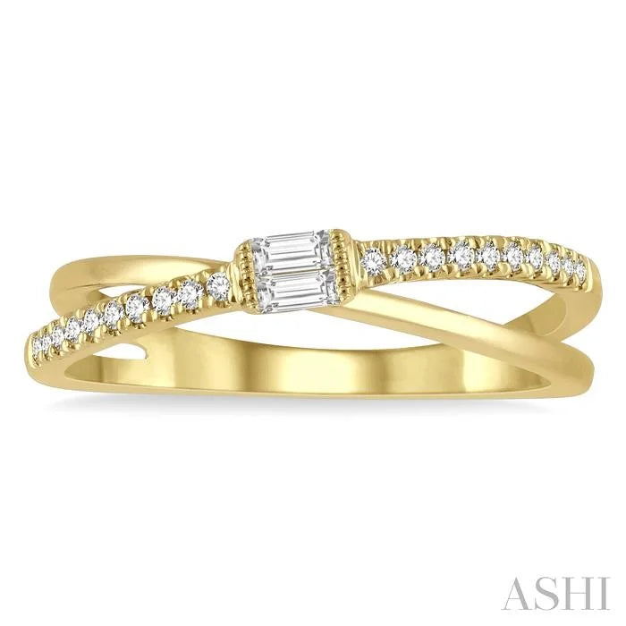 Criss Cross Baguette Diamond Fashion Ring
