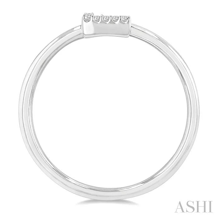 Block 'L' Initial Diamond Ring