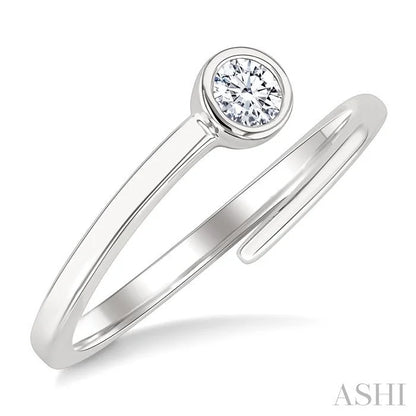 Round Shape Bezel Bypass Diamond Fashion Ring