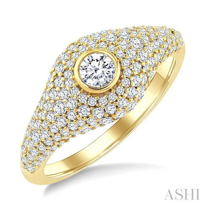 Pave-Set Round Shape Diamond Fashion Signet Ring