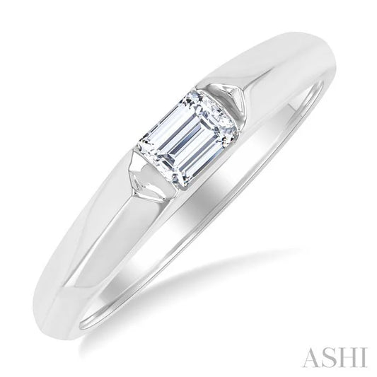 Emerald Shape East-West Diamond Ring