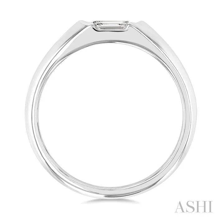 Emerald Shape East-West Diamond Ring