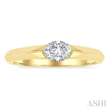 Oval Shape East-West Diamond Ring