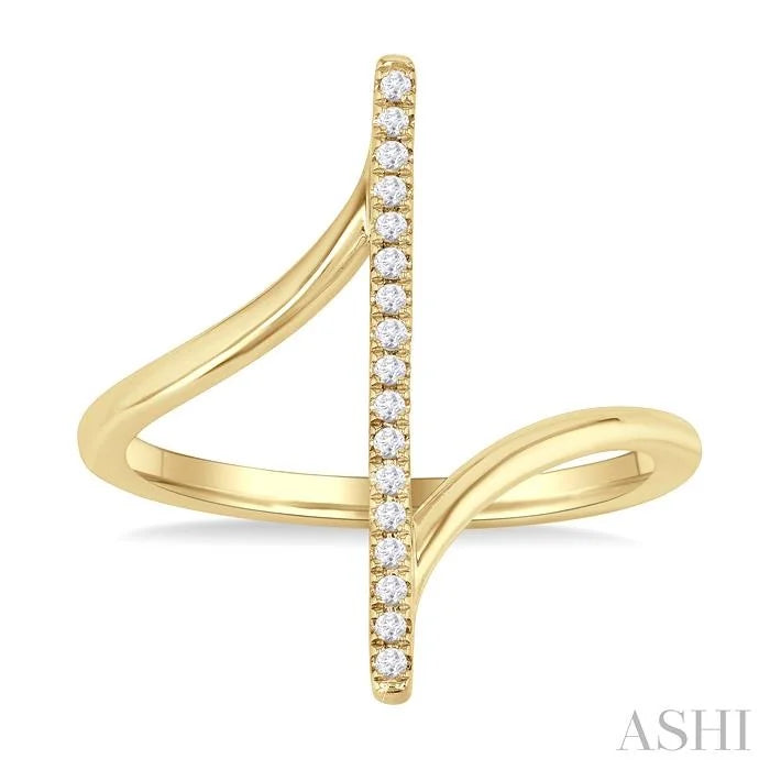 Diamond Fashion Open Ring