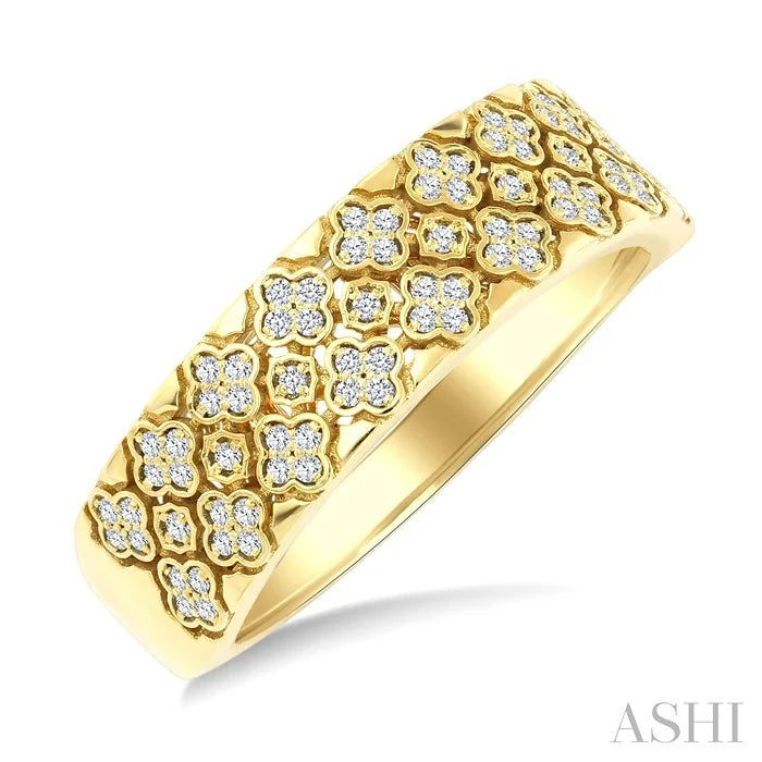 Clover Honeycomb Diamond Fashion Band