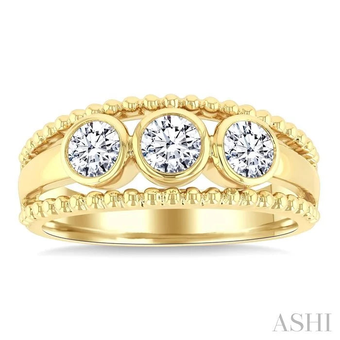 Bead Bijoux 3 Stone Bezel Diamond Fashion Ring