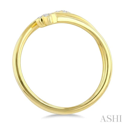 Clover Coil Diamond Fashion Ring