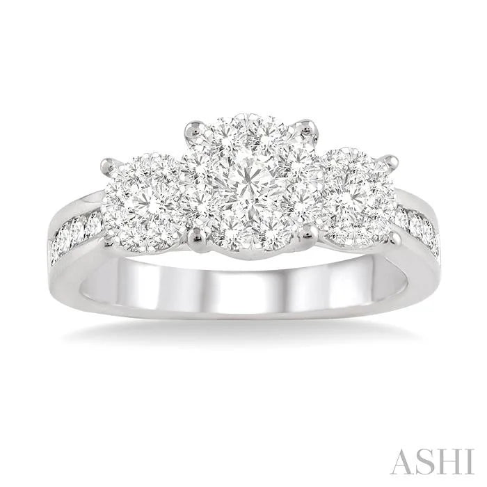 Round Shape Past Present & Future Lovebright Essential Diamond Ring