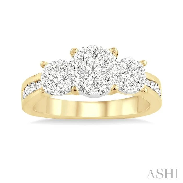 Round Shape Past Present & Future Lovebright Essential Diamond Ring