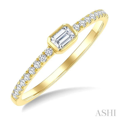 Luna Bezel Emerald Shape Diamond Fashion Ring