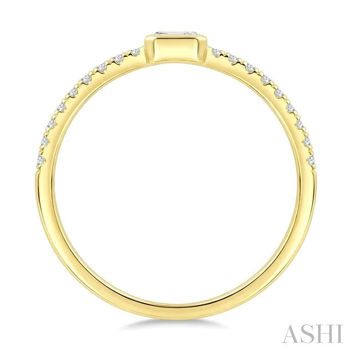 Luna Bezel Emerald Shape Diamond Fashion Ring