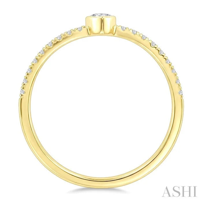Luna Bezel Pear Shape Diamond Fashion Ring
