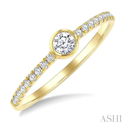 Luna Bezel Round Shape Diamond Fashion Ring