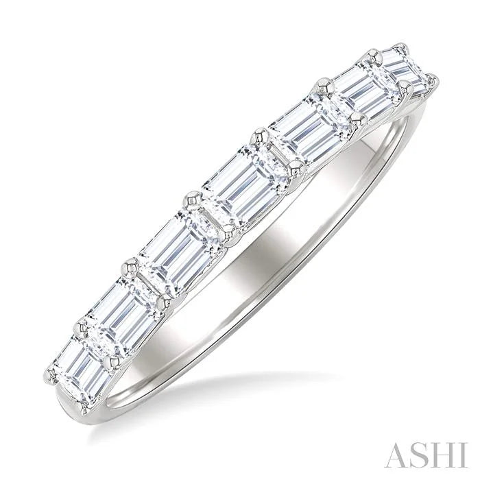 Emerald Shape East-West Diamond Fashion Band