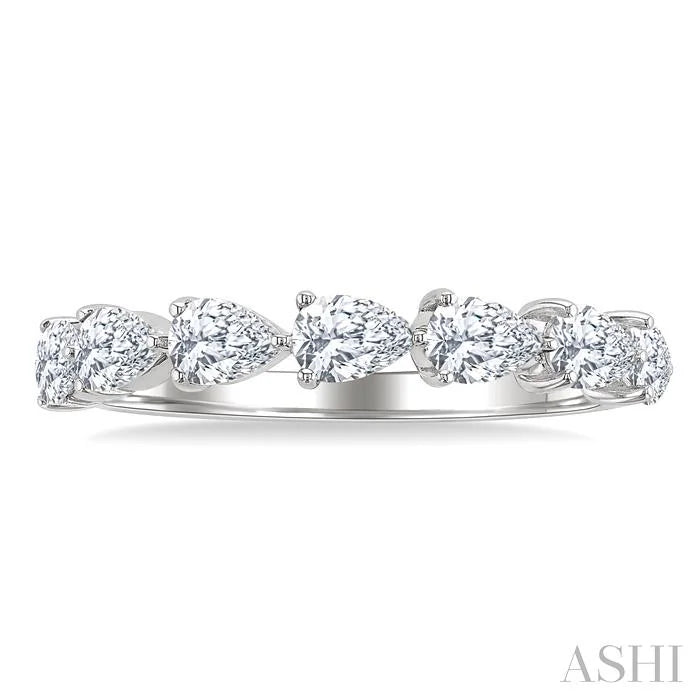 Pear Shape East-West Diamond Fashion Band