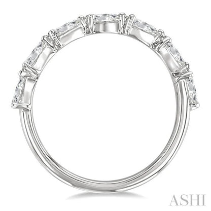 Pear Shape East-West Diamond Fashion Band