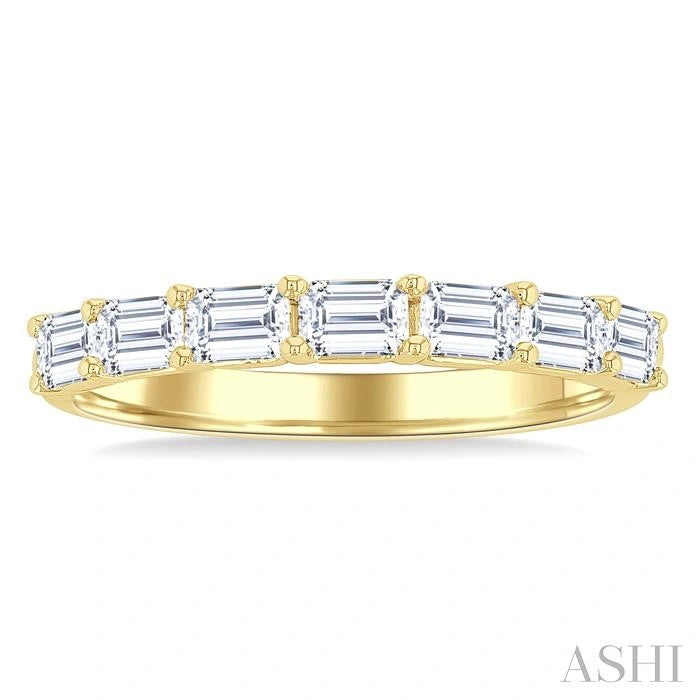 Emerald Shape East-West Diamond Fashion Band