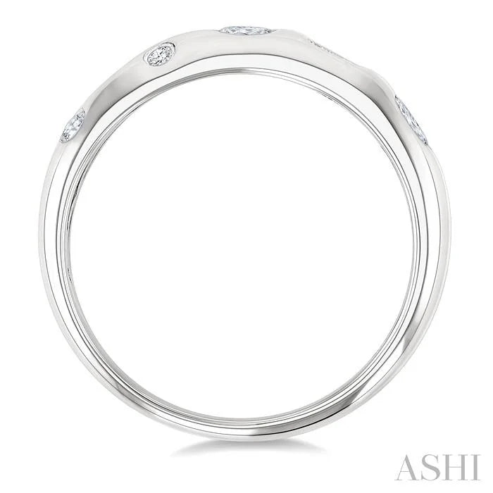 Mixed Shape Bezel Set Diamond Fashion Band