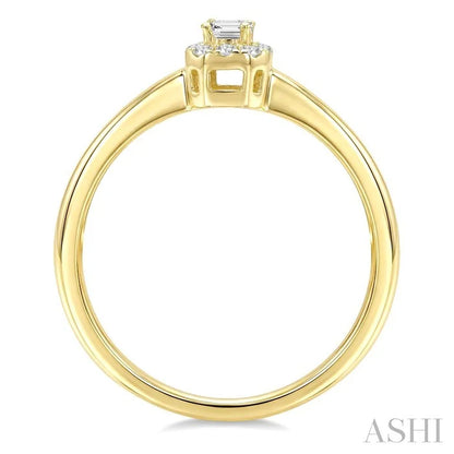 Emerald Shape Halo Diamond Fashion Ring