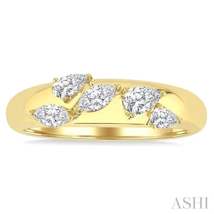Mixed Shape Diamond Fashion Band
