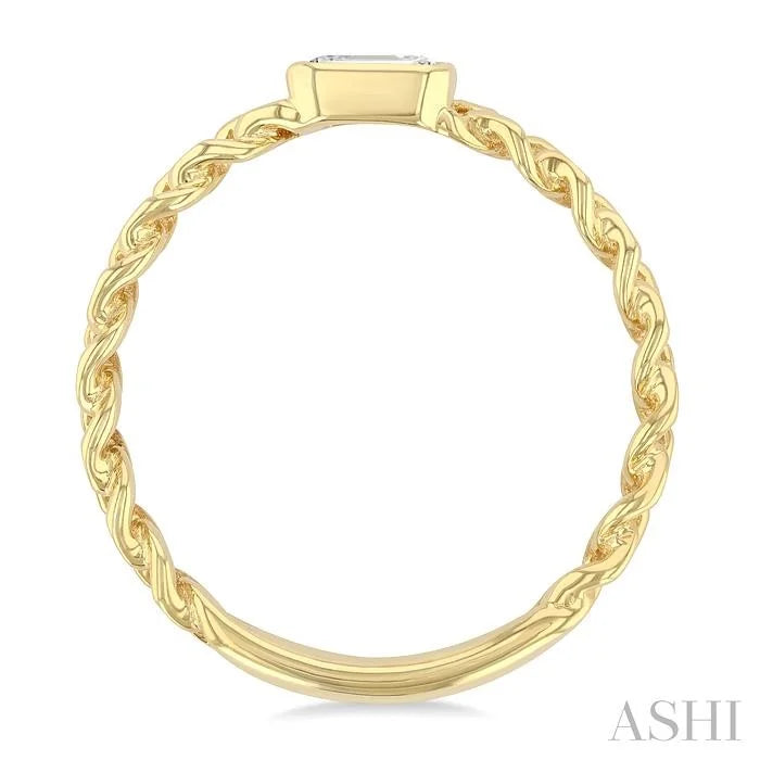 Emerald Shape Bezel Curb Diamond Fashion Ring