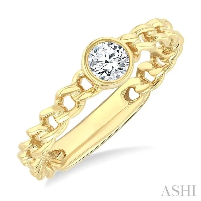 Round Shape Bezel Curb Diamond Fashion Ring